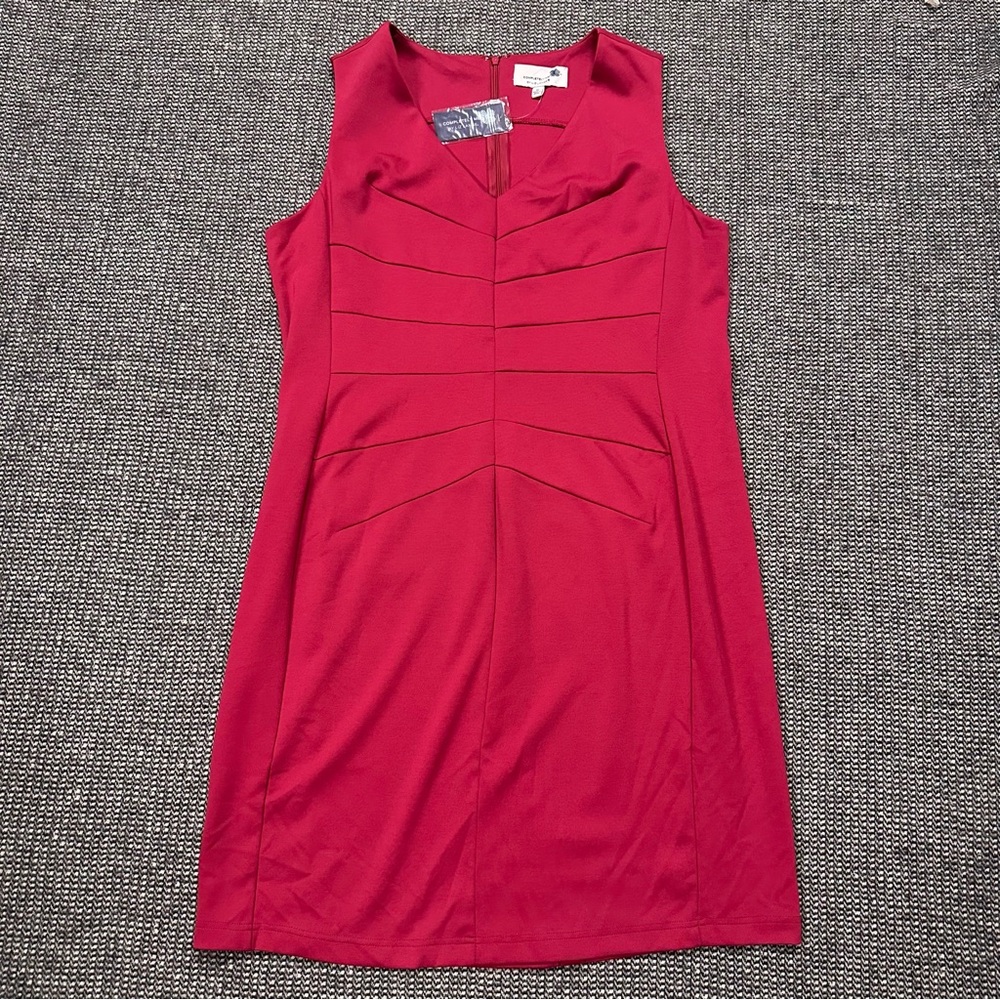 🆕 Liz Lange Vibrant Pink Sleeveless Dress
